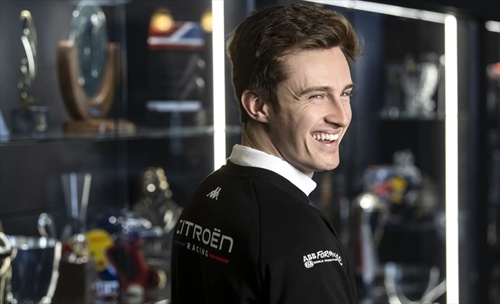 Citroen, Pourchaire torna al volante di una monoposto