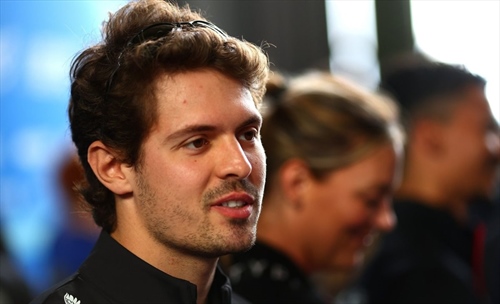 Dalla Formula 1 al campionato elettrico: Drugovich debutta in Formula E con Andretti