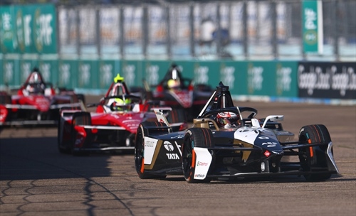 E-Prix Berlino, gara 2: trionfo per Evans, da diciassettesimo a primo