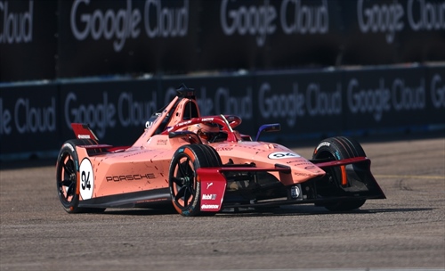 E-Prix Berlino - Qualifica: che sfida in finale. Wehrlein in pole per 38 millesimi