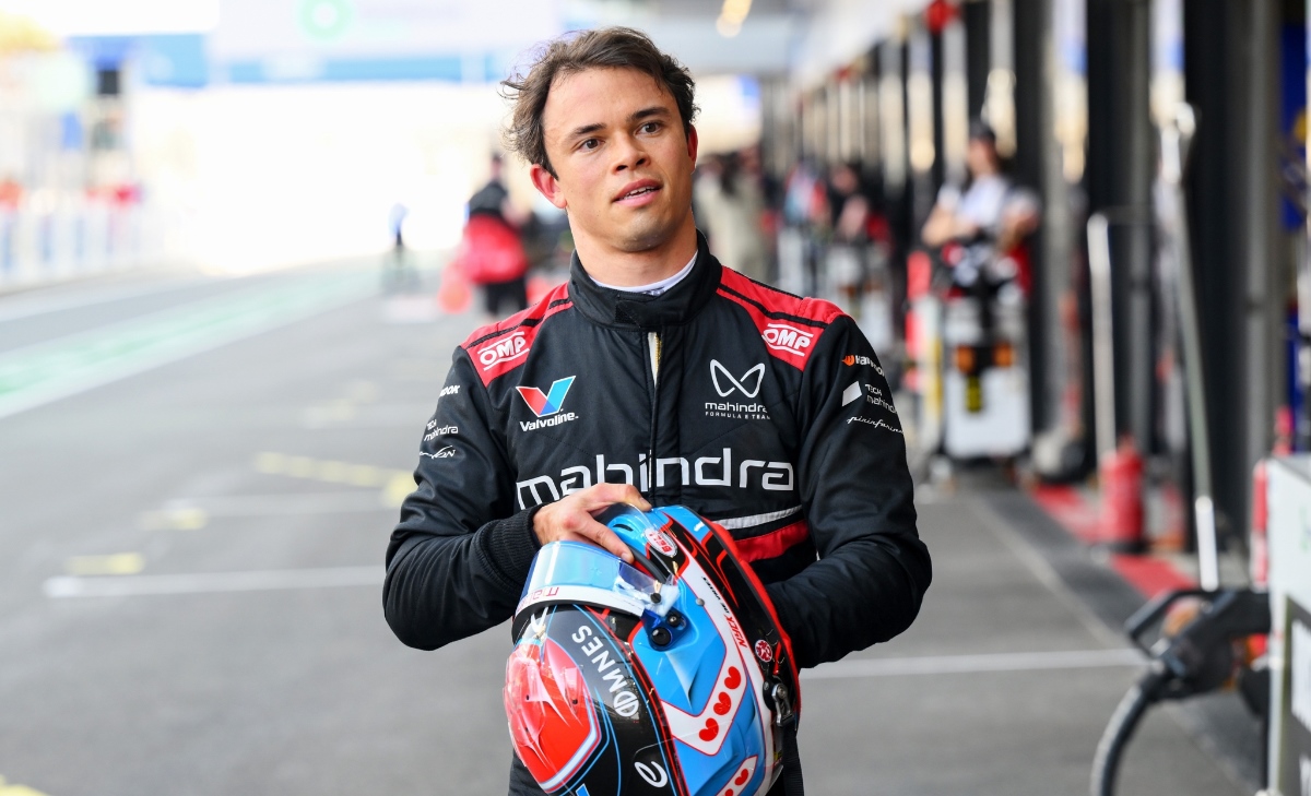 E-Prix Jeddah - De Vries obbligato alla rimonta: maxi penalità per l'olandese