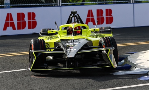 E-Prix Sanya - Qualifica: Dennis beffa Drugovich nel duello Andretti per la pole