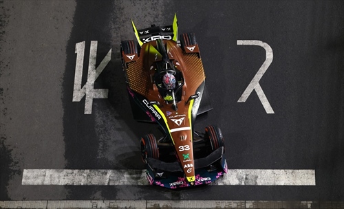 E-Prix Tokyo - Gara: Ticktum piega Dennis nelle ultime curve
