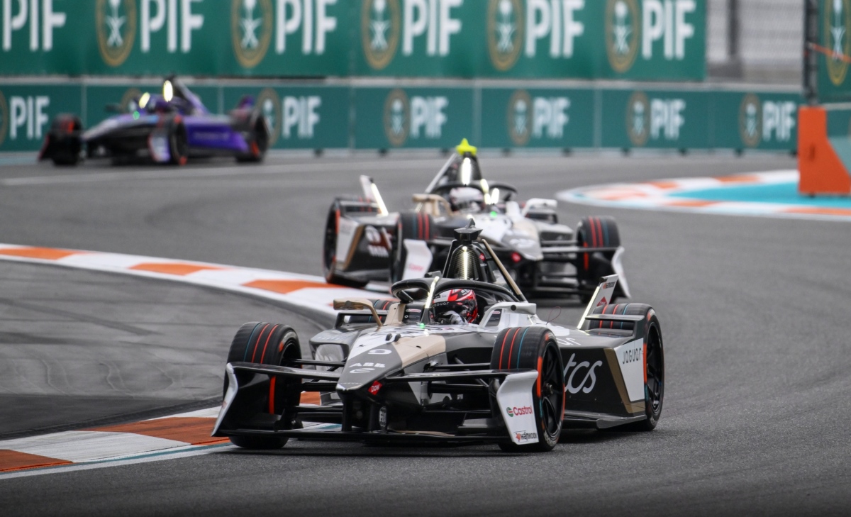 FIA, svelati i numeri di gara dei piloti per la stagione 2026-27