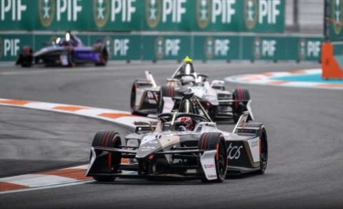FIA, svelati i numeri di gara dei piloti per la stagione 2026-27