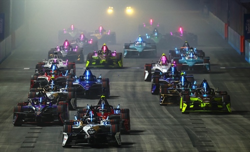 Formula E al fianco di GiffGaff per sostenere l’inclusione lavorativa giovanile