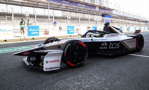 Jaguar, svelata una line-up 'internazionale' per i Rookie Test di Madrid