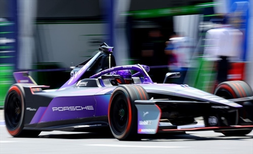 Wehrlein perde la pole a San Paolo e sbotta: «Ridicolo»